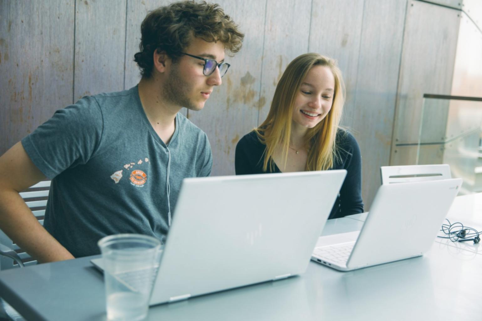 Консультация со специалистом по финансам